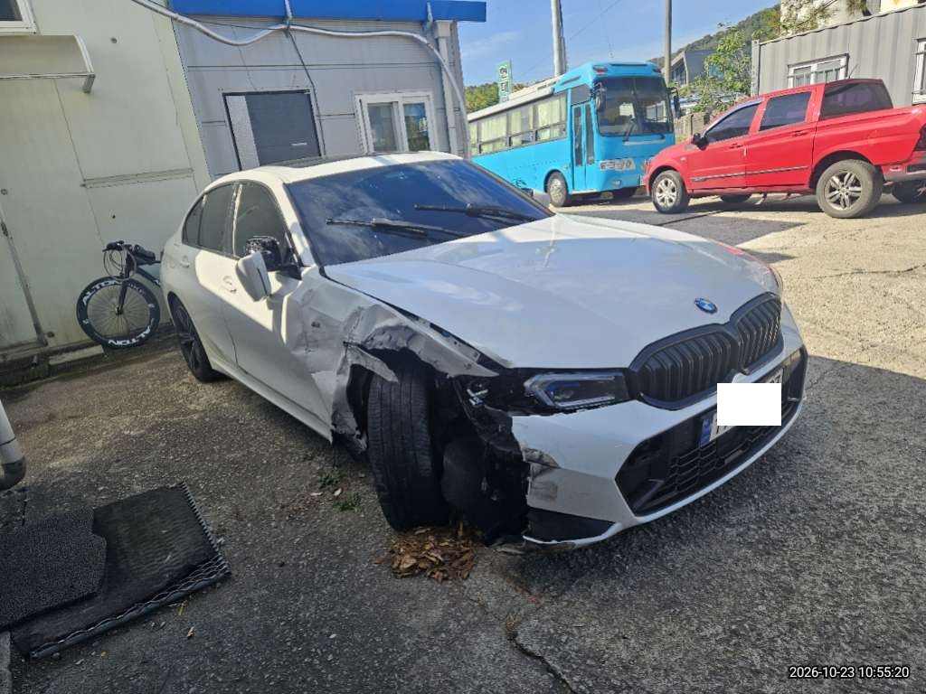 BMW 320i Automatic